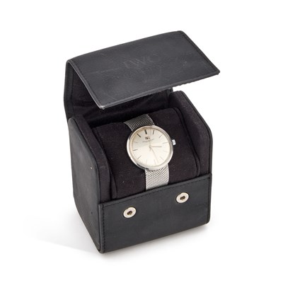 Lot 706 - A GENTS STEEL IWC BRACELET WATCH