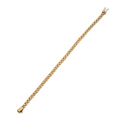 Lot 778 - A BRICK LINK BRACELET
