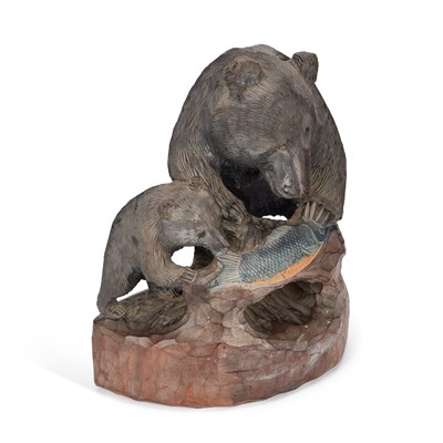 Lot 1227 - A CARVED WOOD GROUP OF A BEAR AND CUB