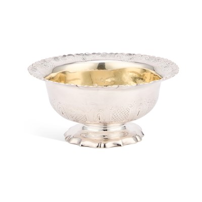 Lot 525 - A GEORGE I SILVER BOWL