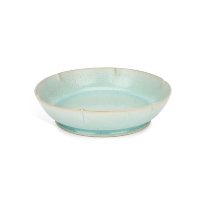 Lot 608 - A CHINESE RU-TYPE PETAL-FORM BRUSH WASHER
