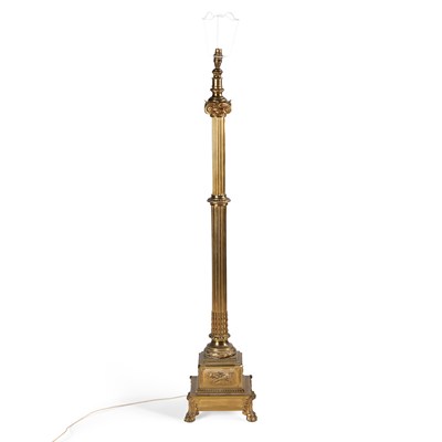Lot 1165 - AN EARLY 20TH CENTURY BRASS STANDARD LAMP