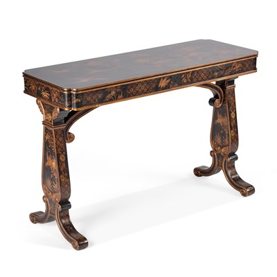 Lot 1217 - A REGENCY STYLE CHINOISERIE LACQUER SIDE TABLE