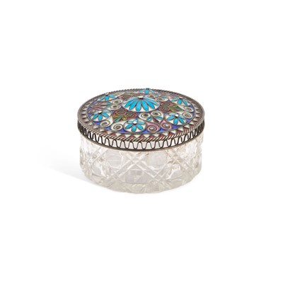 Lot 187 - A CONTINENTAL SILVER, PLIQUE-À-JOUR ENAMEL AND GLASS BOX