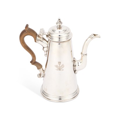 Lot 612 - A GEORGE II SILVER COFFEE POT