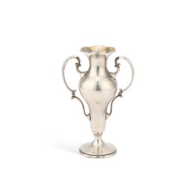Lot 346 - AN AMERICAN STERLING SILVER TWO-HANDLED VASE