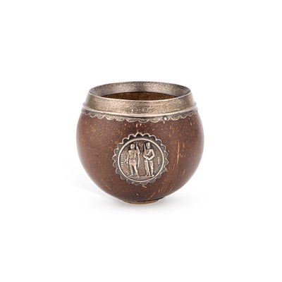 Lot 525 - AN EDWARDIAN SILVER-MOUNTED COCONUT CUP