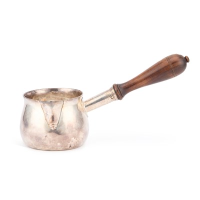 Lot 599 - A GEORGE III SILVER BRANDY PAN