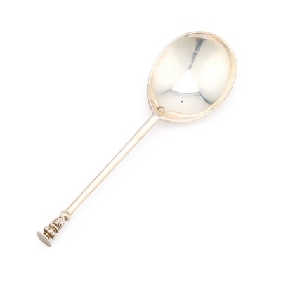 Lot 616 - A 17TH CENTURY SILVER SEAL-TOP SPOON