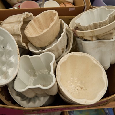 Lot 44 - A BOX OF CERAMIC JELLY MOULDS