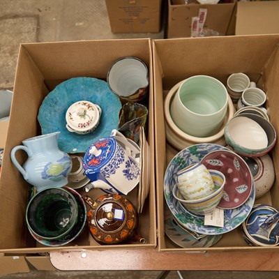 Lot 51 - TWO BOXES OF CERAMICS