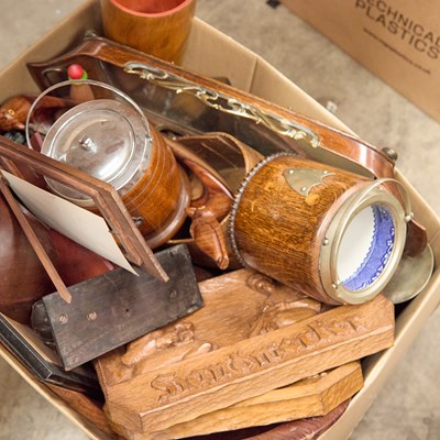 Lot 57 - A BOX OF WOODEN ITEMS
