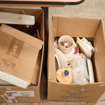 Lot 74 - FIVE BOXES OF CERAMICS