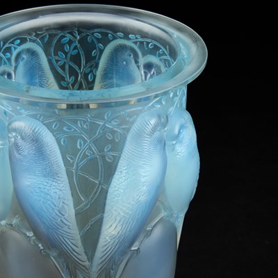 Lot 249 - RENÉ LALIQUE (FRENCH, 1860-1945)