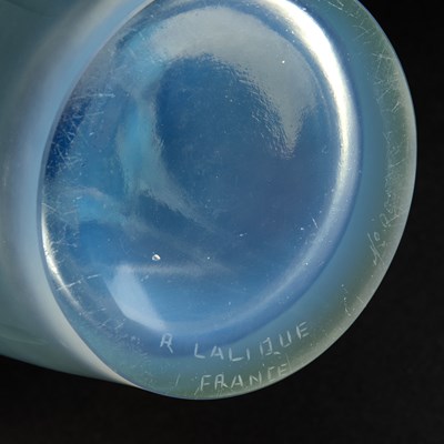 Lot 249 - RENÉ LALIQUE (FRENCH, 1860-1945)