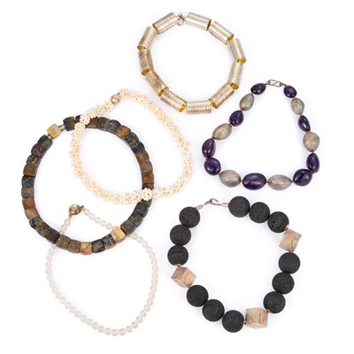 Lot 744 - A GROUP OF NECKLACES
