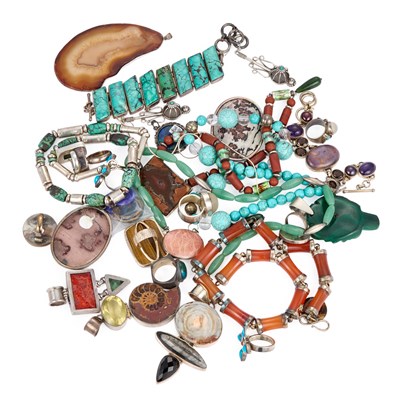 Lot 751 - A GROUP OF GEM-SET JEWELLERY