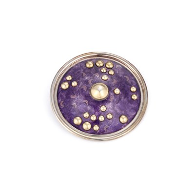 Lot 730 - A MAUREEN EDGAR SILVER AND ENAMEL BROOCH