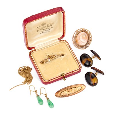 Lot 752 - A GROUP OF JEWELLERY
