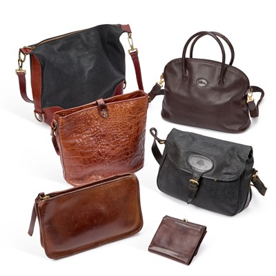 Lot 193 - A GROUP OF DESIGNER HANDBAGS AND PURSES