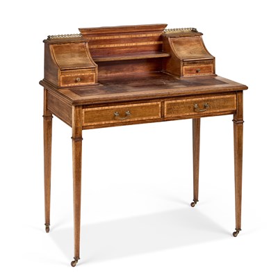 Lot 1179 - AN EDWARDIAN SATINWOOD BANDED MAHOGANY LEATHER-INSET DESK