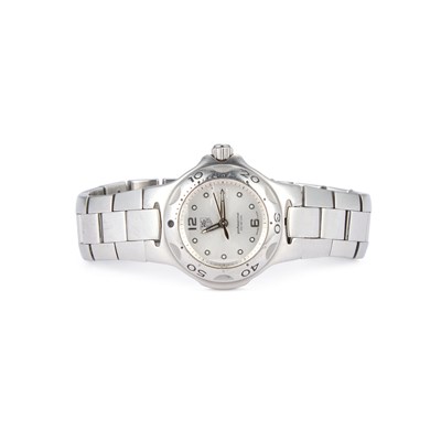 Lot 697 - A LADY'S TAG HEUER KIRIUM BRACELET WATCH