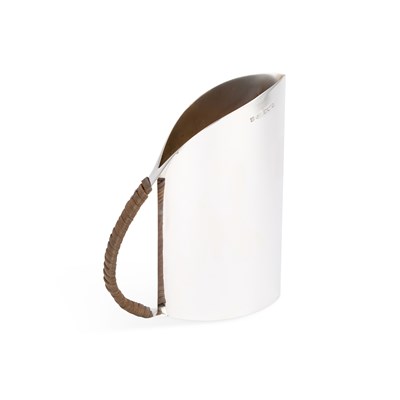 Lot 440 - A MODERNIST SILVER JUG