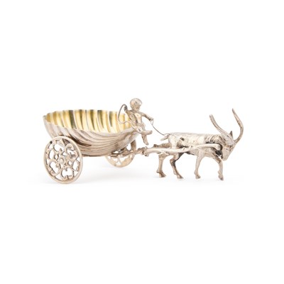 Lot 560 - A LATE 19TH CENTURY IMPORTED SILVER NOVELTY SALT