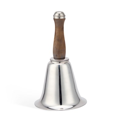 Lot 335 - AN ART DECO SILVER PLATED NOVELTY COCKTAIL SHAKER IN THE FORM OF A BELL