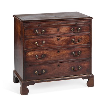 Lot 1154 - A GEORGE III MAHOGANY CHEST OF DRAWERS