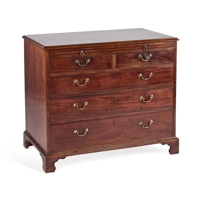 Lot 1218 - A GEORGE III MAHOGANY CHEST OF DRAWERS