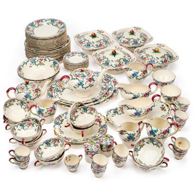 Lot 265 - AN EXTENSIVE ROYAL CAULDON DINNER AND TEA SERVICE FOR TWELVE