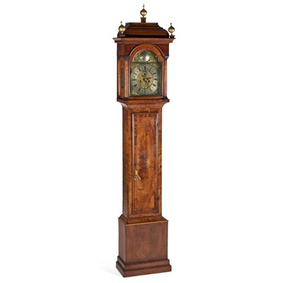 Lot 1125 - AN 18TH CENTURY WALNUT EIGHT-DAY LONGCASE CLOCK
