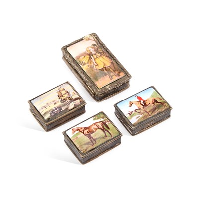Lot 287 - A CONTINENTAL SILVER AND ENAMEL 'FLOWER FAIRY' PILL BOX