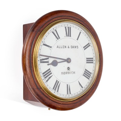 Lot 1139 - A MAHOGANY WALL CLOCK