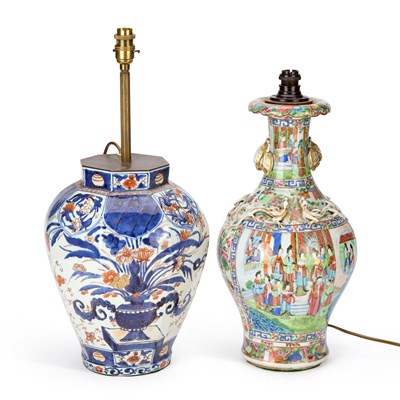 Lot 618 - A CHINESE FAMILLE ROSE TABLE LAMP