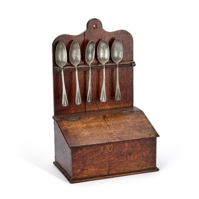 Lot 1169 - A GEORGIAN OAK SPOON RACK