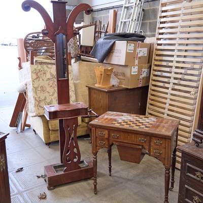 Lot 244 - A VICTORIAN MAHOGANY HALLSTAND