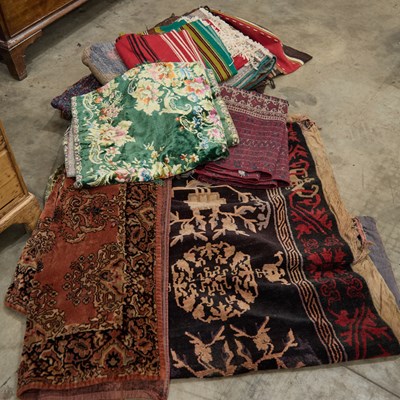 Lot 243 - A MIXED LOT OF RUGS