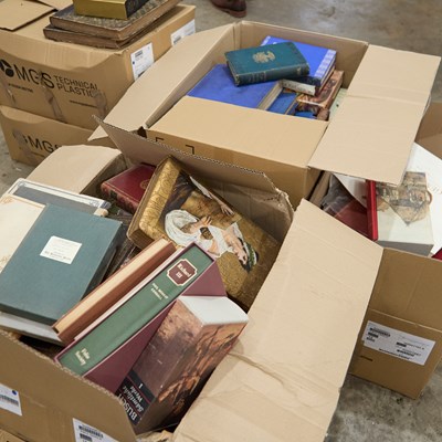Lot 265 - A LARGE COLLECTION OF BOOKS