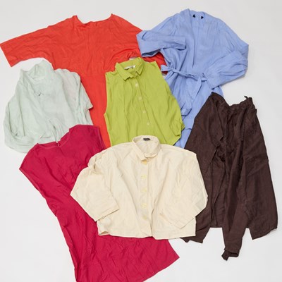 Lot 80 - A GROUP OF YACCO MARICARD CLOTHING/ COSTUME