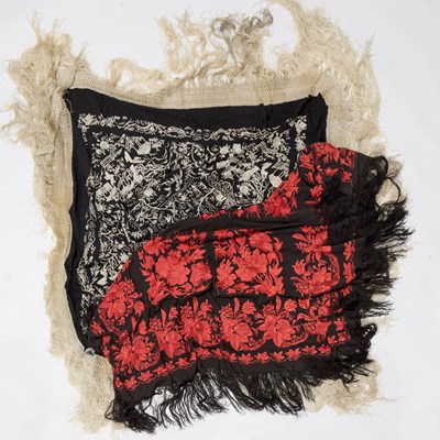 Lot 136 - TWO 20TH CENTURY MANILA SHAWLS