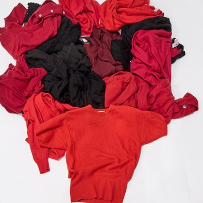 Lot 148 - A GROUP OF CASHMERE KNITWEAR