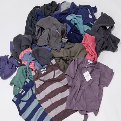 Lot 138 - A GROUP OF GOOSE CASHMERE KNITWEAR