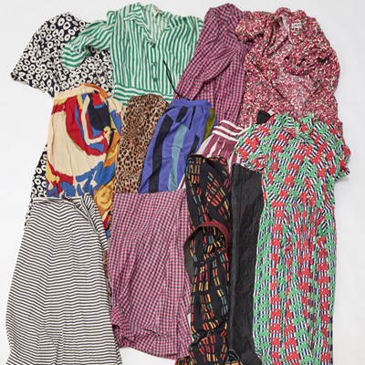 Lot 214 - A MIXED COLLECTION OF CLOTHING/ COSTUME