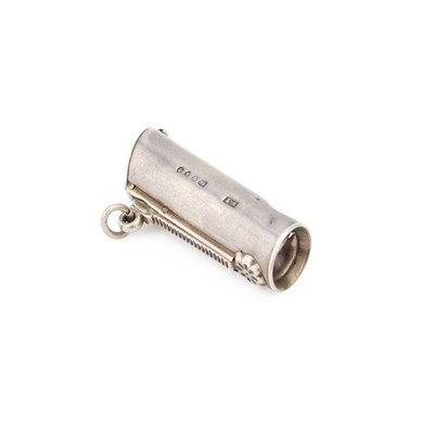 Lot 398 - AN UNUSUAL VICTORIAN SILVER COMBINATION CIGAR CUTTER AND VESTA CASE