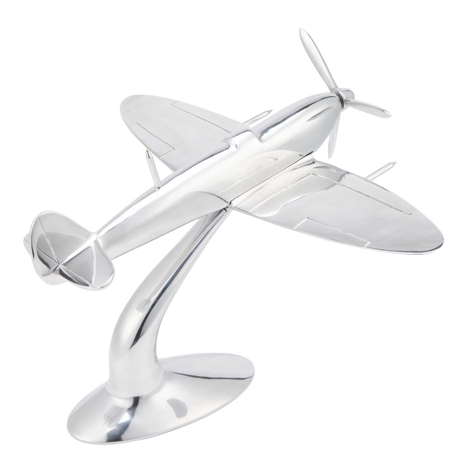 Lot 125 - A POLISHED ALUMINIUM SPITFIRE DESK MODEL