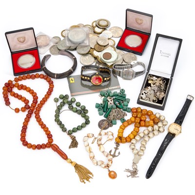 Lot 600 - A GROUP LOT OF JEWELLERY, WATCHES AND COINS