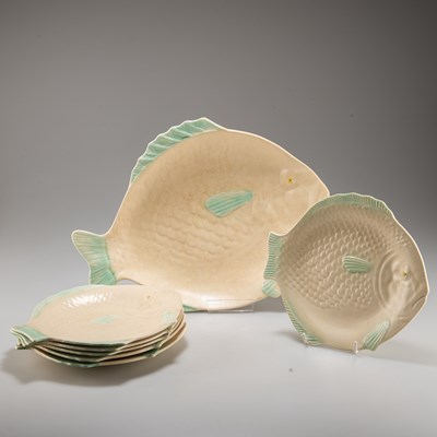 Lot 84 - A SHORTER & SON POTTERY NOVELTY FISH SERVICE