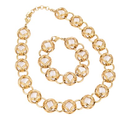Lot 554 - A CHRISTIAN DIOR NECKLACE AND BRACELET SET